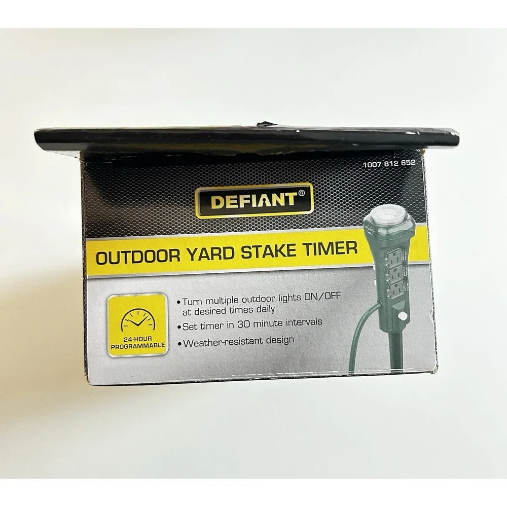 Defiant Outdoor Yard Stake with Mechanical Timer 24Hr Programmable
